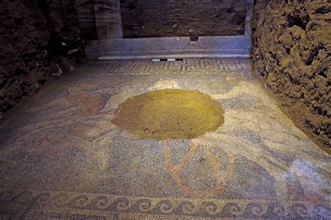 tomb of hermes